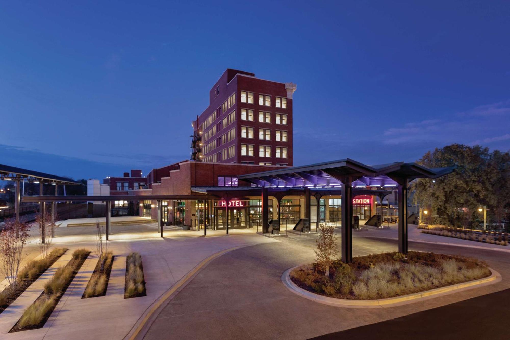 The Station Memphis, Curio Collection By Hilton Hotel