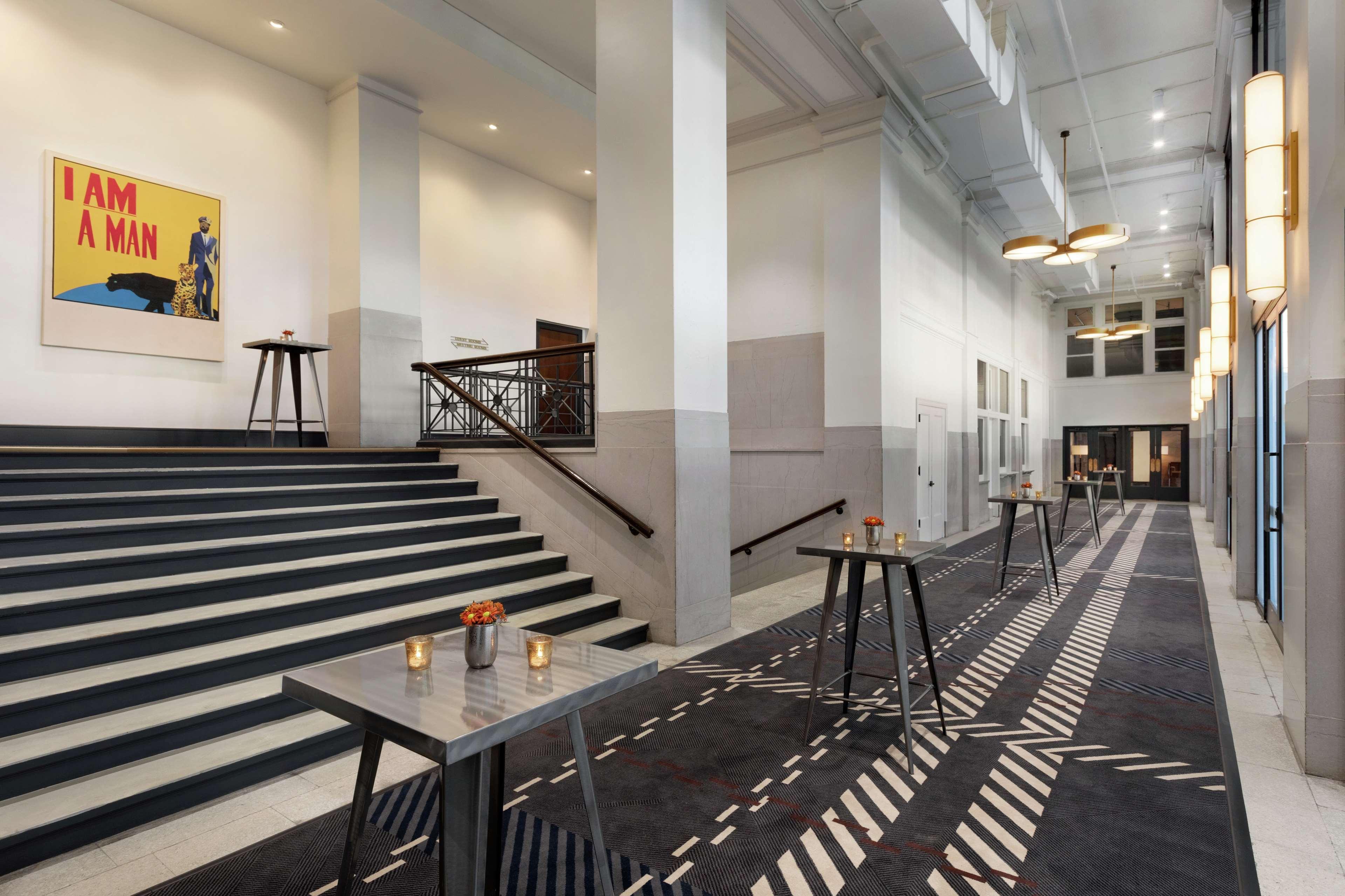 The Station Memphis, Curio Collection By Hilton 4* Memphis