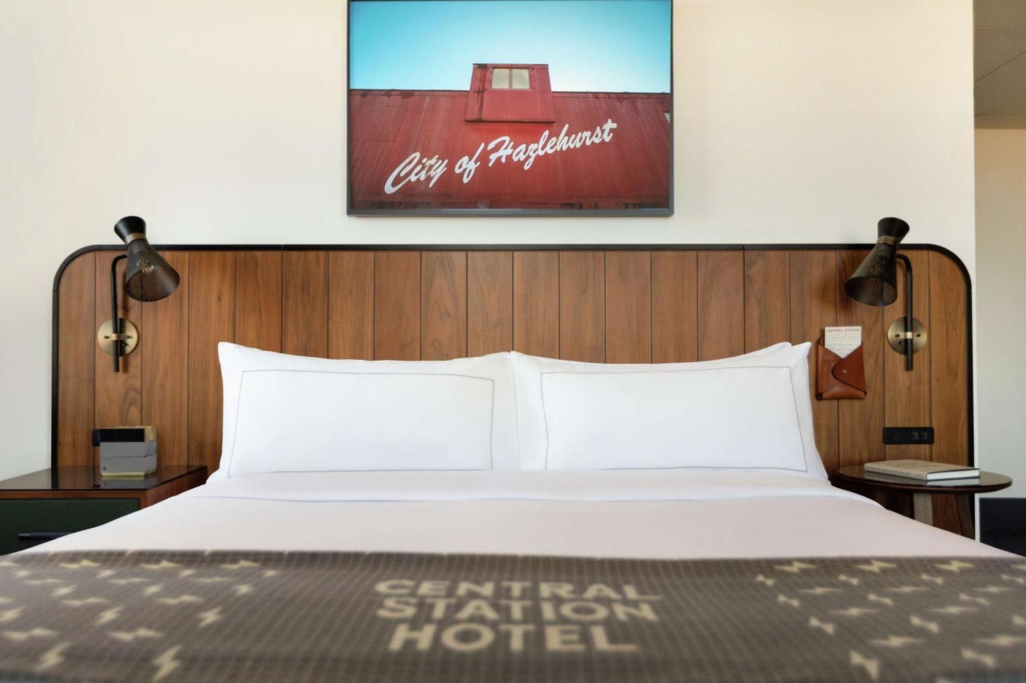 The Station Memphis, Curio Collection By Hilton Hotel 4*