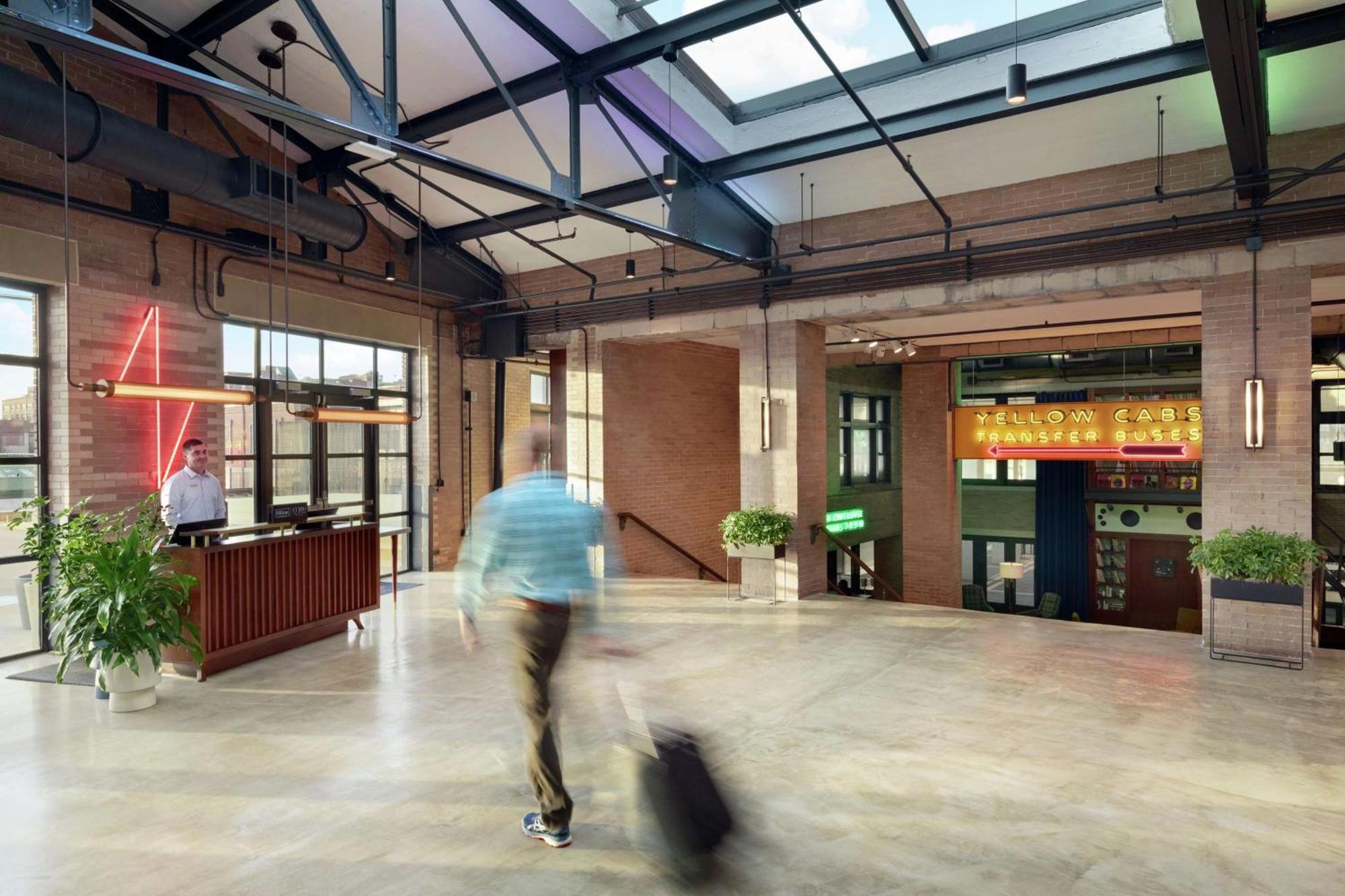 The Station Memphis, Curio Collection By Hilton 4* Memphis